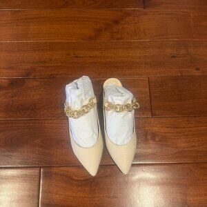 Cream leather mules with gold chain size 38